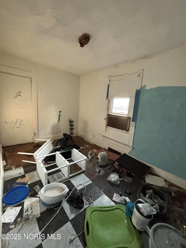 635 N Detroit Ave, Toledo, OH 43607 - photo 4