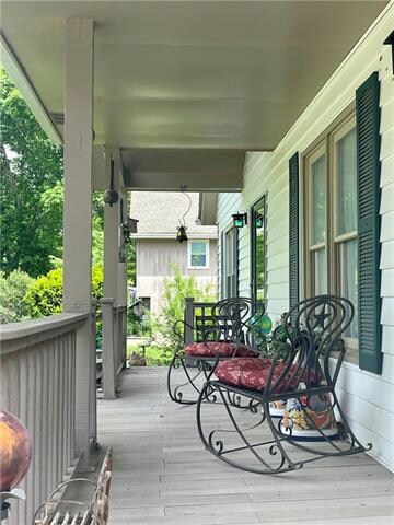 413 Linden Place, Raymore, MO 64083 - photo 5