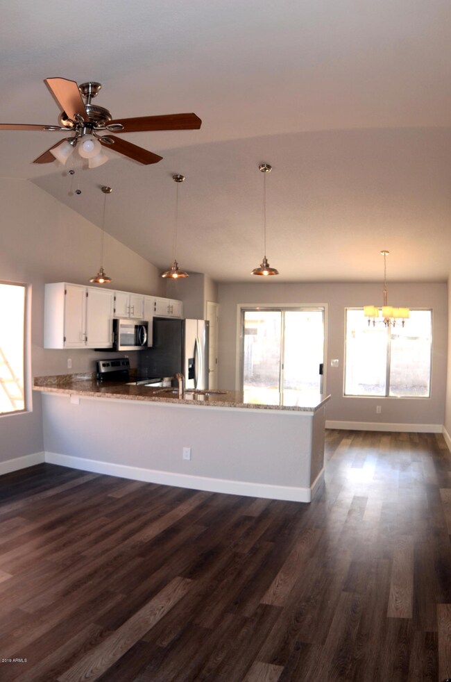 443 E Monterey St, Chandler, AZ 85225 - photo 6