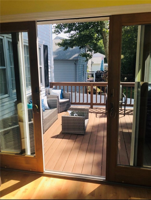 125 W Blue Ridge Rd, Cranston, RI 02920 - photo 6