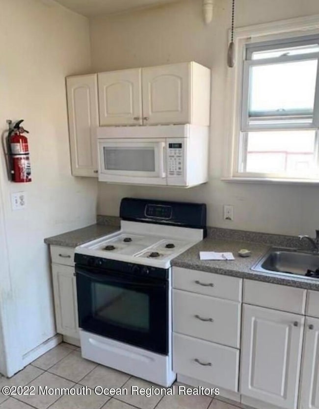 72 Broad St, Keyport, NJ 07735 - photo 2