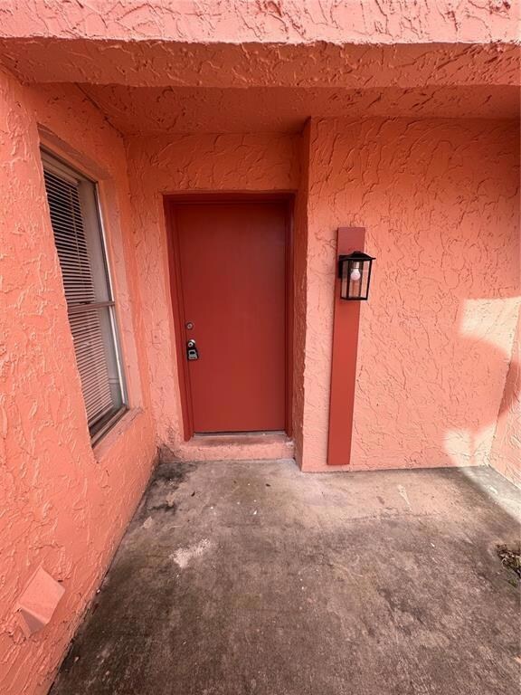 5621 NW 16th St unit 6, Lauderhill, FL 33313 - photo 2