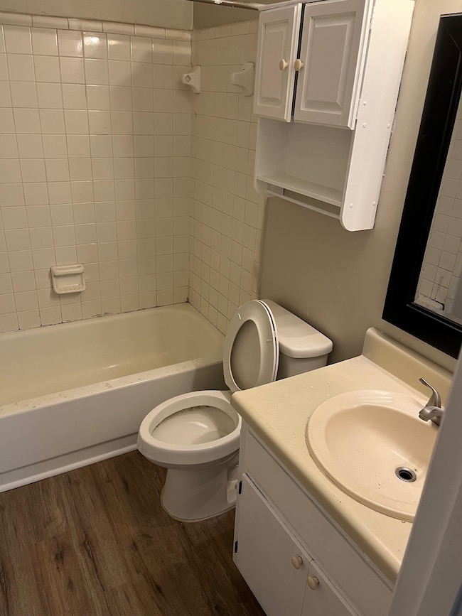 2077 Hanover Ct, Tallahassee, FL 32303 - photo 7