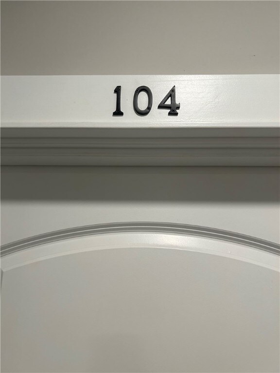 18 Spruce St unit 104, Providence, RI 02903 - photo 2