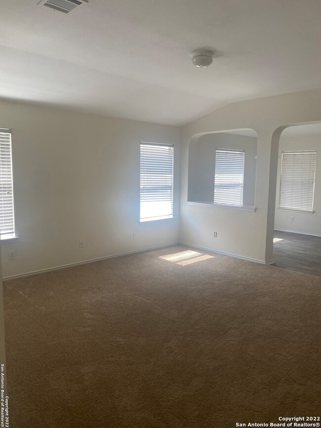 10822 Tiger Horse Dr, San Antonio, TX 78254 - photo 2