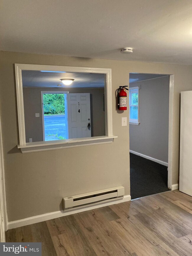 504 New Freedom Rd unit 4, Berlin, NJ 08009 - photo 4