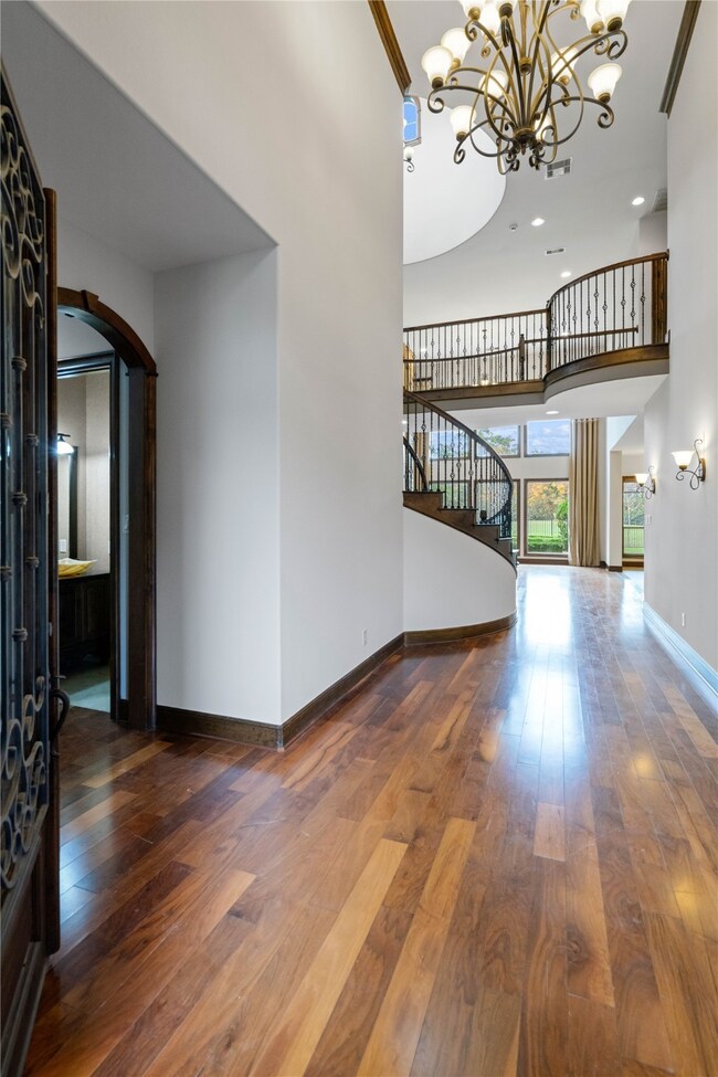 18 E Double Green Cir, Spring, TX 77382 - photo 5