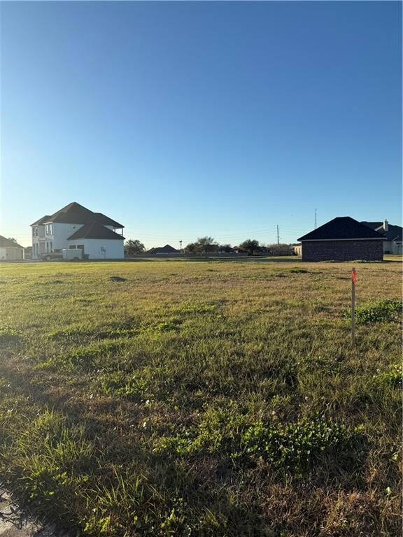 509 Pere Marquette Ct, Laplace, LA 70068 - photo 6