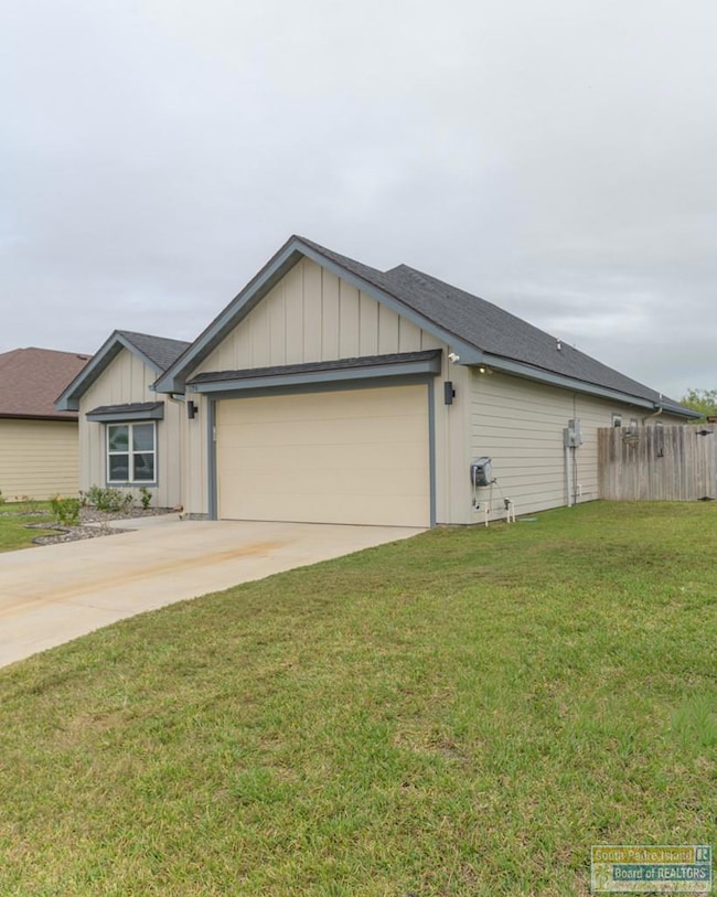 179 Torrey Pines Rd, Laguna Vista, TX 78578 - photo 3