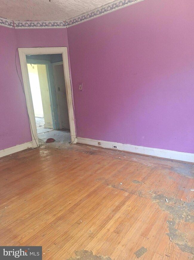 2937 Gwynns Falls Pkwy, Baltimore, MD 21216 - photo 7