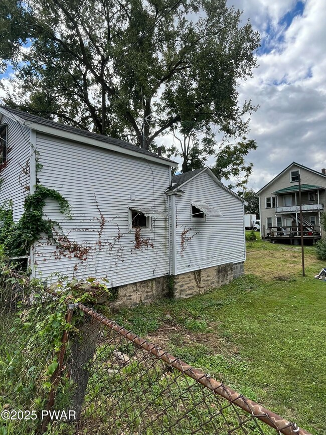 519 Rear Birch St, Scranton, PA 18505 - photo 6