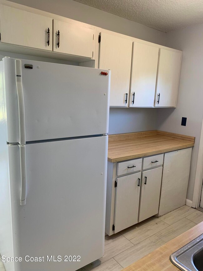 123 Pineda St, Cocoa, FL 32922 - photo 4