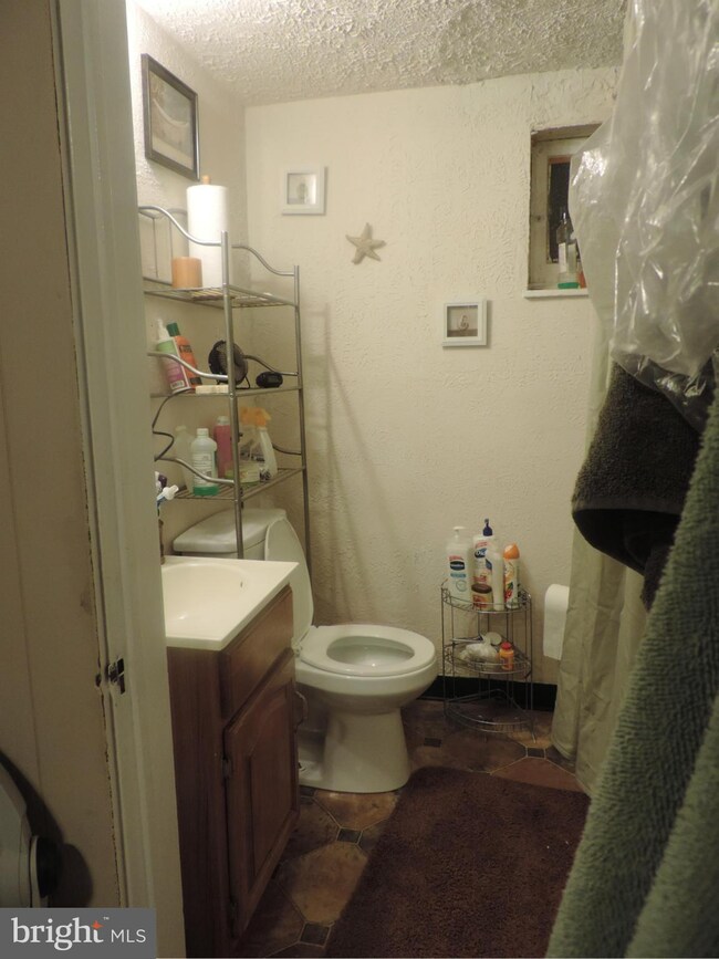 3432 Erdman Ave, Baltimore, MD 21213 - photo 2