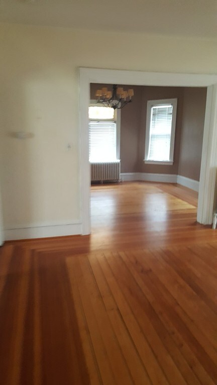 539 President Ave unit 2, Fall River, MA 02720 - photo 3