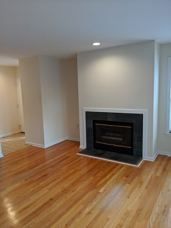 1 Henry St unit 1, Cambridge, MA 02139 - photo 6