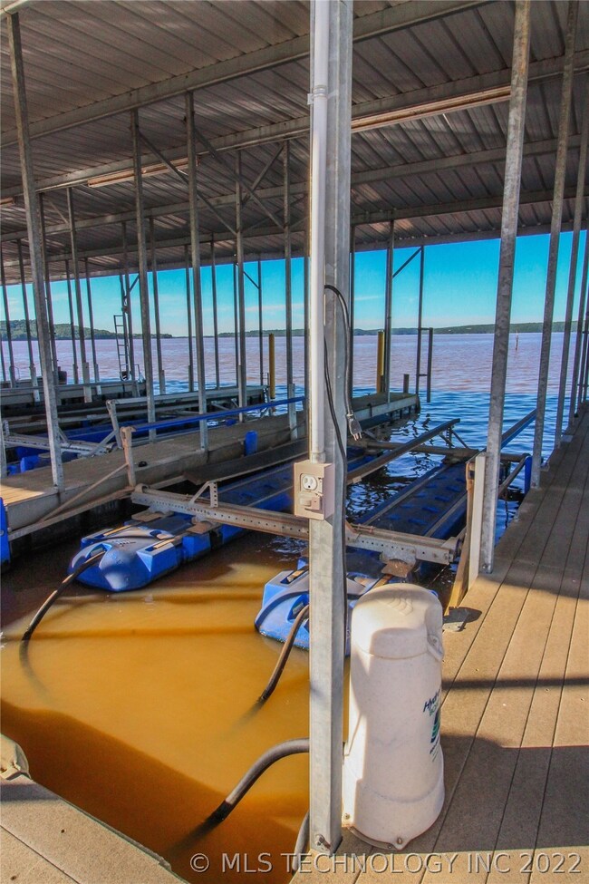 459 E Elm Ave, Eufaula, OK 74432 - photo 6