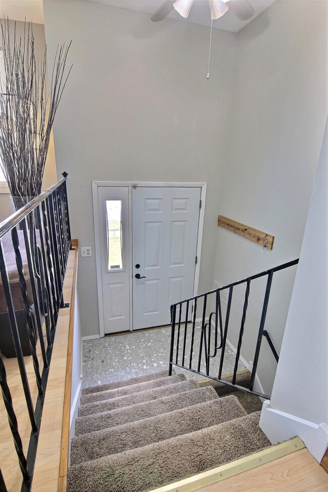 9701 Buchanan St, Crown Point, IN 46307 - photo 6