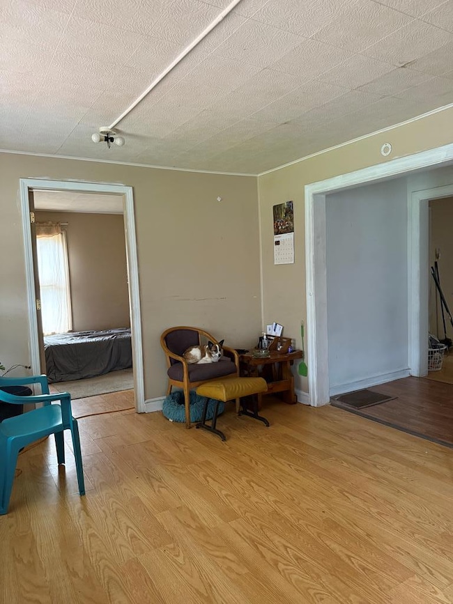 1134 Old Bramwell Rd, Bluefield, WV 24701 - photo 6