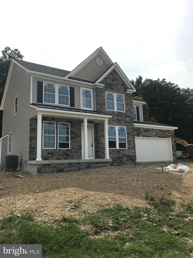 642 Webber Springs Dr, Inwood, WV 25428 - photo 2