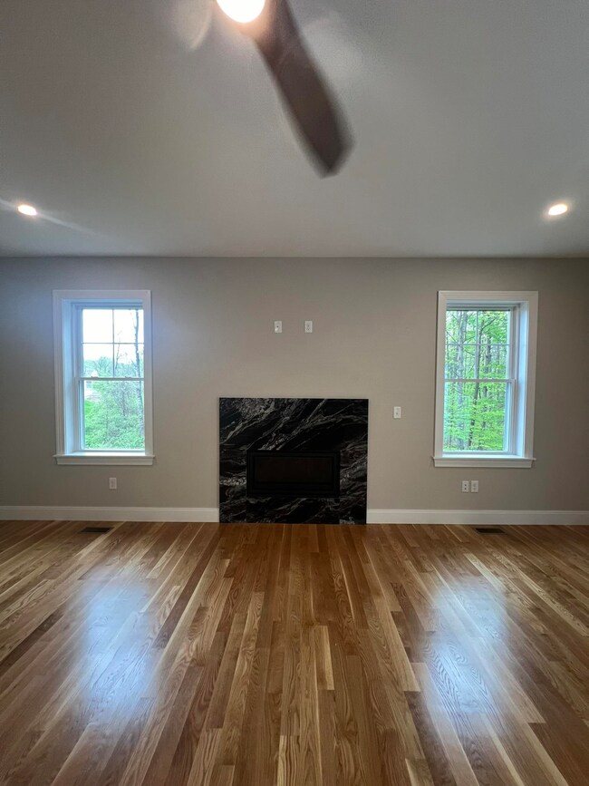 244 Sage Ln unit 32, Portsmouth, NH 03801 - photo 6