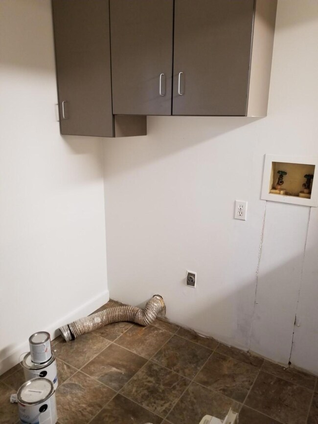 Gilliam- utility rm