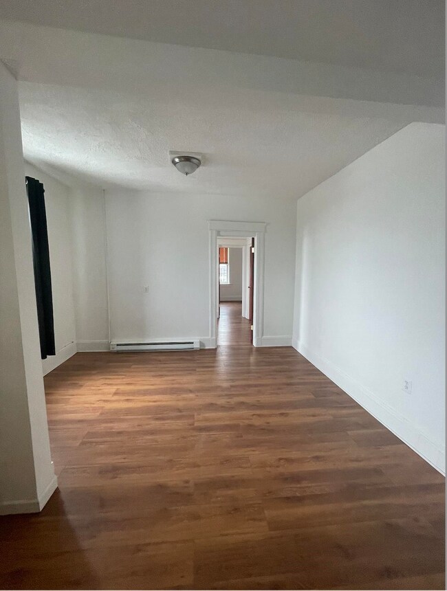 816 Bergenline Ave unit 17, Union City, NJ 07087 - photo 3