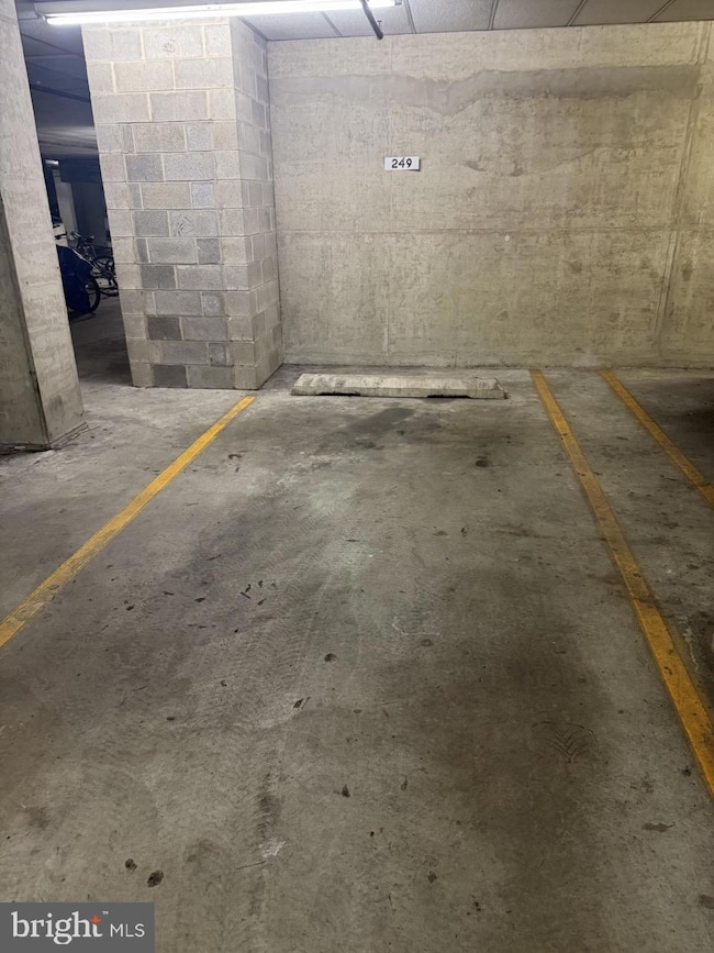 2018 32 Walnut St unit G249, Philadelphia, PA 19103 - photo 3