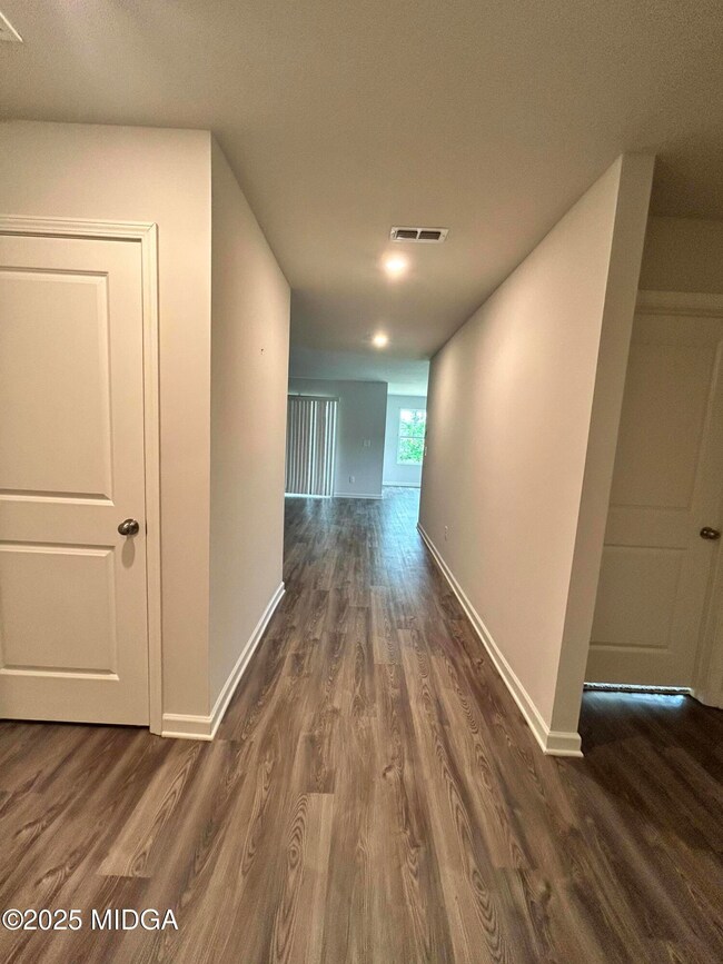 272 Laurel Springs Dr, Macon, GA 31206 - photo 3