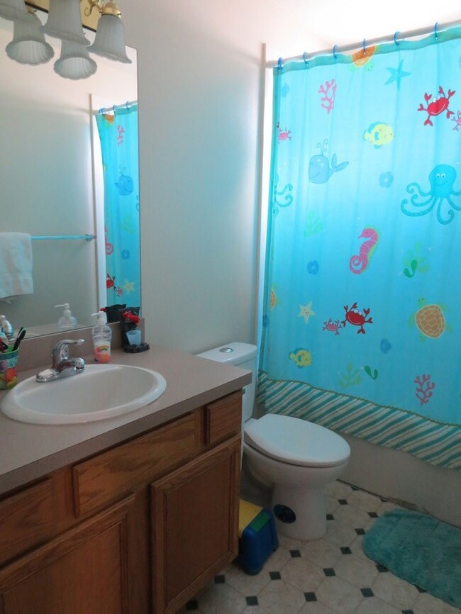 1043 N 1250 W, Pleasant Grove, UT 84062 - photo 2