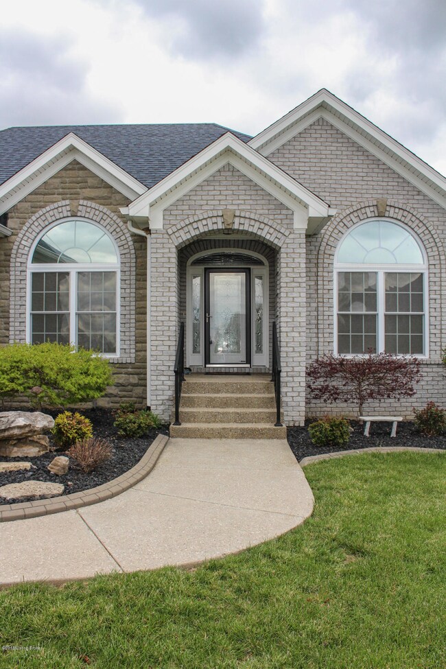 154 Mt Vernon Ct, Mount Washington, KY 40047 - photo 4