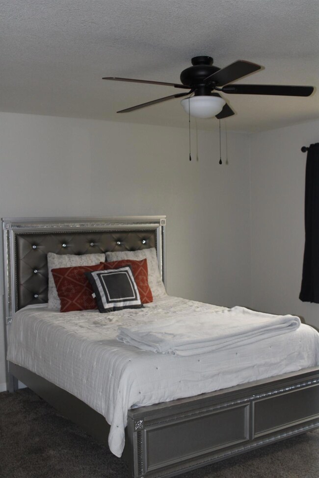 275 N Peach Ave, Clovis, CA 93612 - photo 6