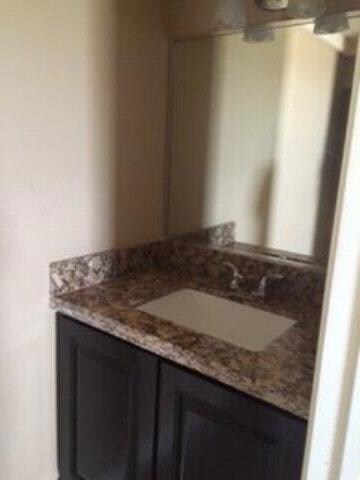 Downstaits bathroom