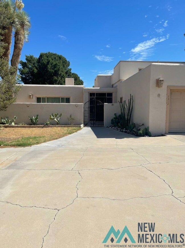 1312 Doepp Dr, Carlsbad, NM 88220 - photo 2