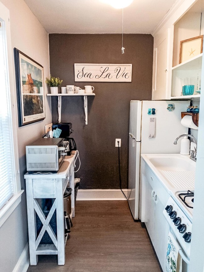 54 Swan River Rd unit 2, West Dennis, MA 02670 - photo 5