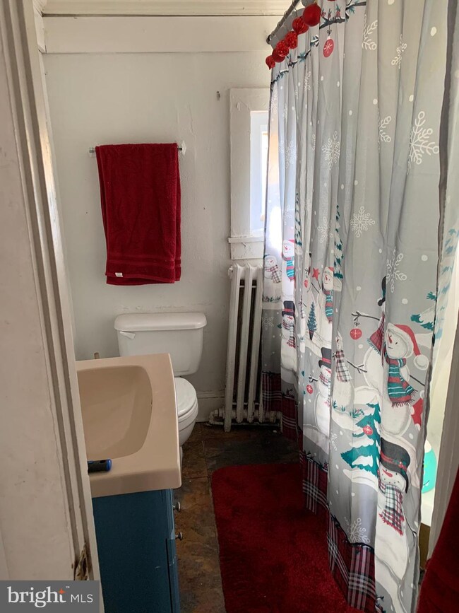 70 and 70 1/2 W Pitman St, Penns Grove, NJ 08069 - photo 5