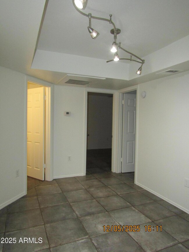 1331 W Baseline Rd unit 102, Mesa, AZ 85202 - photo 6