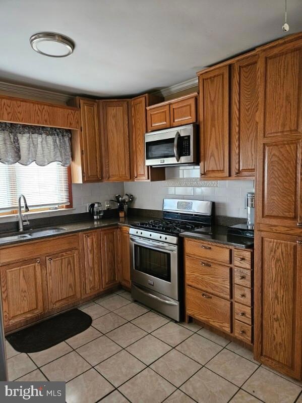 3911 4th St, Brooklyn, MD 21225 - photo 6