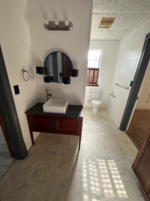 1674 County Road 180, Alvin, TX 77511 - photo 7