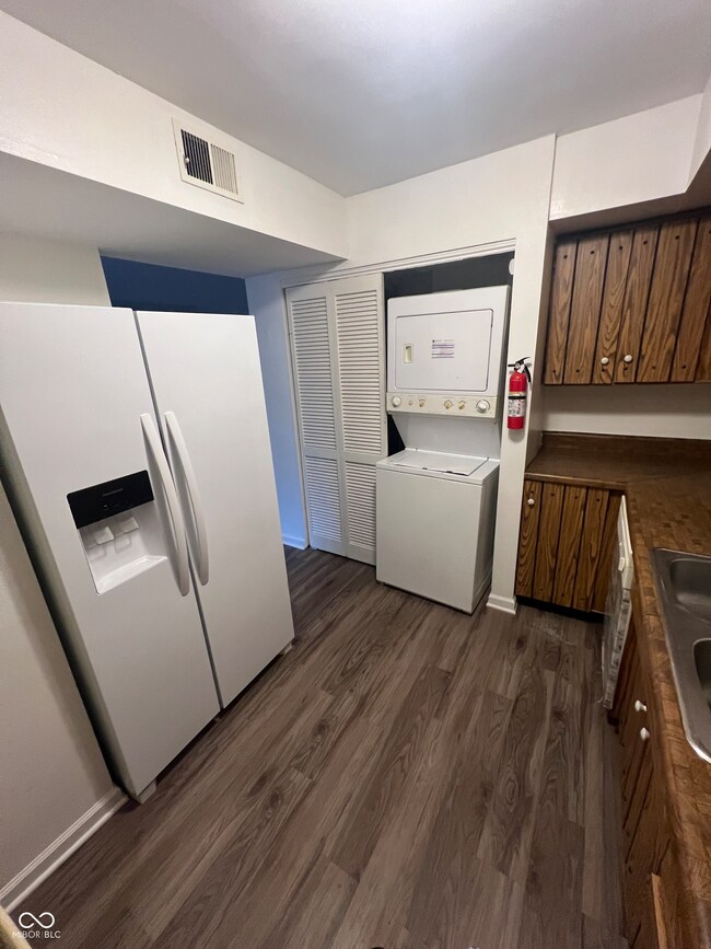 1320 Millerwood Ct unit 1, Lebanon, IN 46052 - photo 6