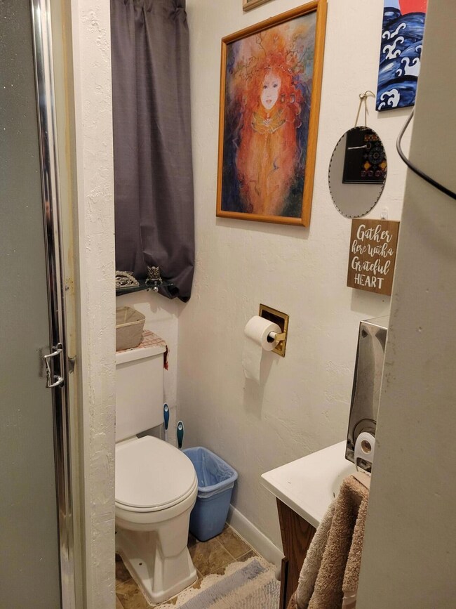 Unit C Bathroom