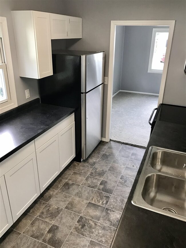 1404 Oak Ct, Lafayette, IN 47905 - photo 6