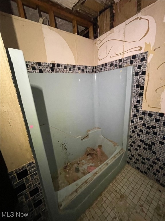 1270 E 58th St, Cleveland, OH 44103 - photo 7