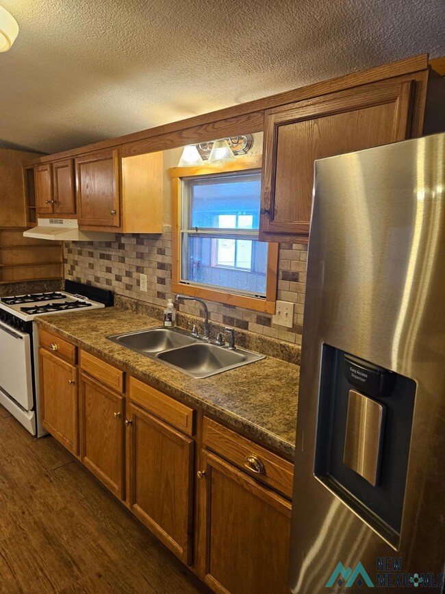 465 Apache Hills Dr NE, Deming, NM 88030 - photo 4