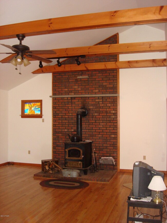 117 Genesis Dr, Milford, PA 18337 - photo 7