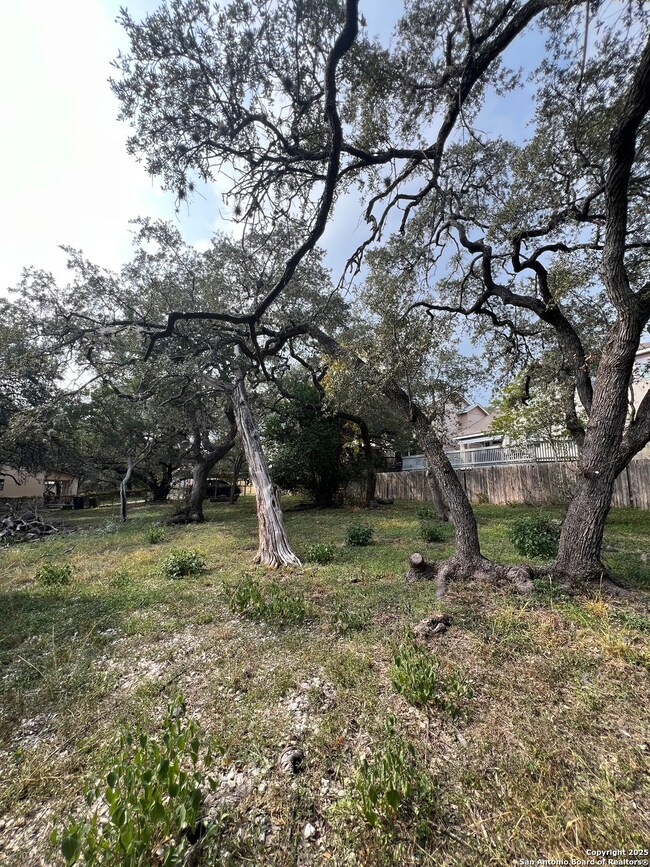 4114 Sand Stone Dr, San Antonio, TX 78230 - photo 7