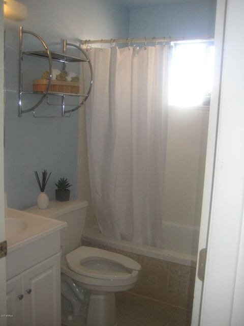 1558 bathroom