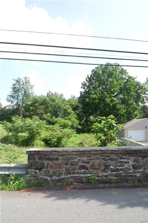 0 Main Rd unit 3 509529, Lehighton, PA 18235 - photo 2