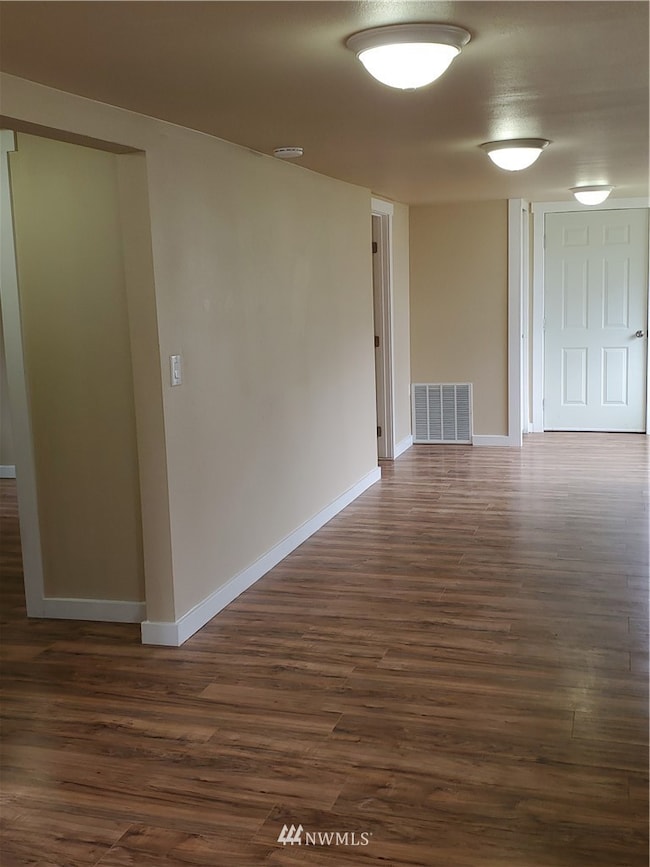 109 N Keller Ave, East Wenatchee, WA 98802 - photo 5