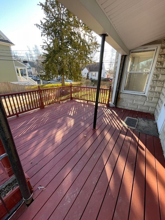 135 Gardner St unit 1, West Roxbury, MA 02132 - photo 4
