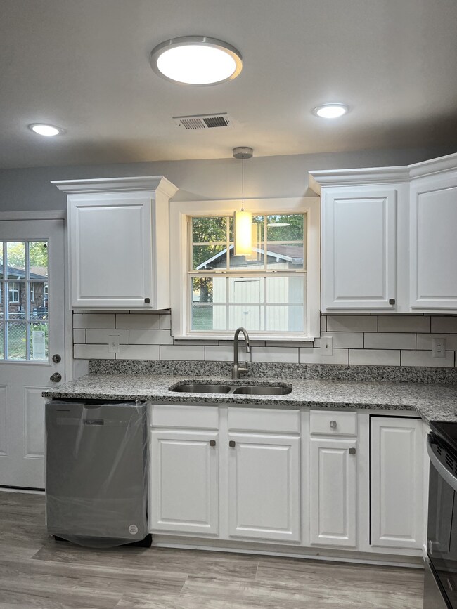 2211 Winston Place, Murfreesboro, TN 37130 - photo 5